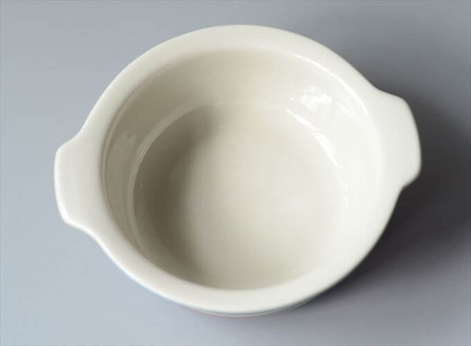 ARABIA アラビア Uhtua グラタン皿 ハンドル付 ボウル ウートゥア 北欧食器 フィンランド 陶器 北欧 ヴィンテージ アンティーク_250502