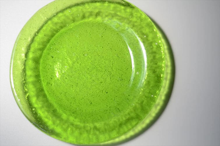 フィンランド製 Humppila Talonpoika グリーンガラスのプレート 16cm フンピラ Lasi 北欧 お皿 食器 ヴィンテージ