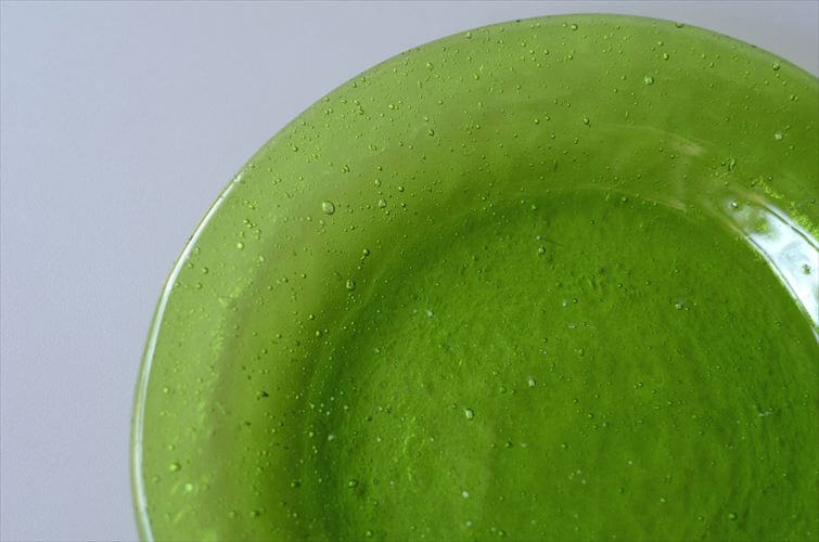 フィンランド製 Humppila Talonpoika グリーンガラスのプレート 16cm フンピラ Lasi 北欧 お皿 食器 ヴィンテージ