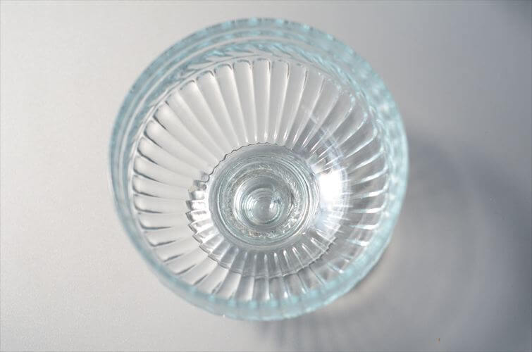 フィンランド製 Riihimaen Lasi Olga 脚付きボウル 10cm 1970年代 リーヒマエンラシ アイス デザート カップ 北欧 ヴィンテージ