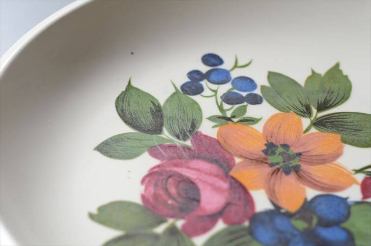 ベルギー製 BOCH きれいな3色のお花のプレート 21.5cm パスタ皿としても ボッホ フラワー 食器 アンティーク ヴィンテージ