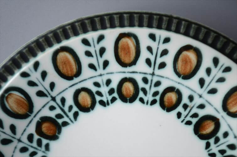 1960～70年代 ベルギー製 ヴィンテージ BOCH NOIX 19cm プレート ボッホ ノア お皿 磁器 陶器 アンティーク 食器 ヨーロッパ_251008