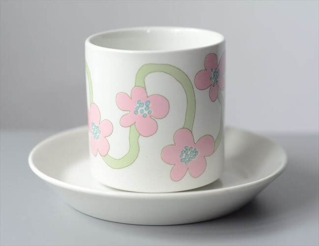 希少！Arabia Villiruusu カップ＆ソーサー アラビア ヴィリルース 北欧 フィンランド ヴィンテージ アンティーク_251021