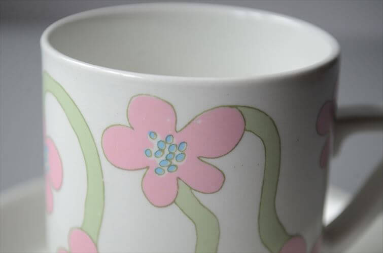 希少！Arabia Villiruusu カップ＆ソーサー アラビア ヴィリルース 北欧 フィンランド ヴィンテージ アンティーク_251021