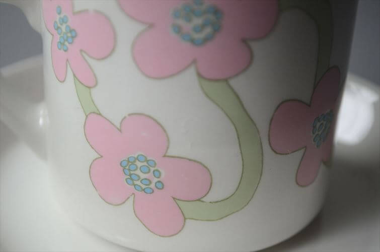 希少！Arabia Villiruusu カップ＆ソーサー アラビア ヴィリルース 北欧 フィンランド ヴィンテージ アンティーク_251021