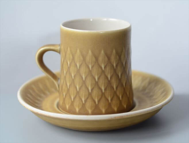 美品 デンマーク製 クイストゴー レリーフ カップ&ソーサー relief B&G Bing & Grondahl J.H.Quistgaard 北欧ヴィンテージ アンティーク_251031