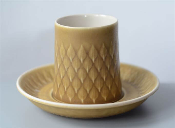 美品 デンマーク製 クイストゴー レリーフ カップ&ソーサー relief B&G Bing & Grondahl J.H.Quistgaard 北欧ヴィンテージ アンティーク_251031
