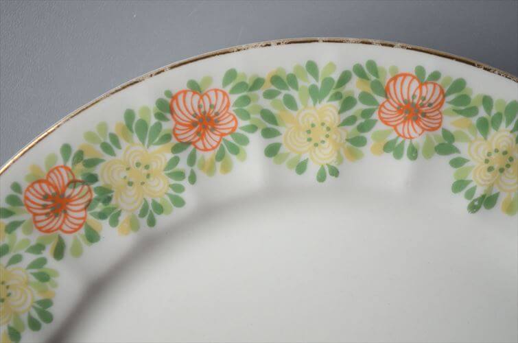 ARABIA アラビア MUISTO 17cm プレート お皿 ムイスト 北欧食器 フィンランド Goran Back 陶器 北欧 ヴィンテージ アンティーク_251114