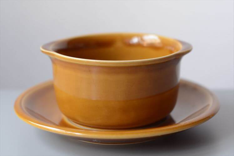 訳あり 東ドイツ製 Colditz Porzellan スープボウル&ソーサー GDR コルディッツ 食器 陶器 ヴィンテージ アンティーク_251120