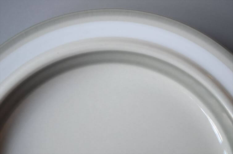 ARABIA アラビア Salla 20cm プレートお皿 サラ サーラ 北欧食器 フィンランド ヴィンテージ アンティーク_251202