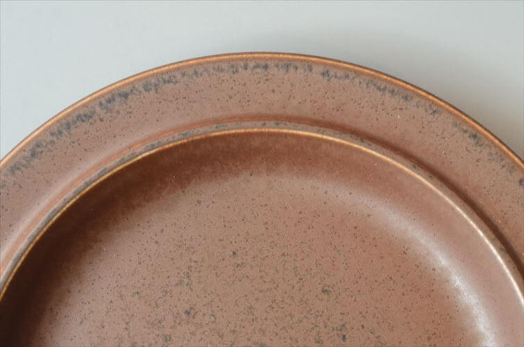 ARABIA アラビア Ruska 20cm プレート お皿 ルスカ 北欧食器 フィンランド 陶器 北欧 ヴィンテージ アンティーク_260119