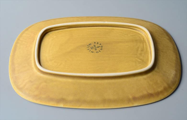 デンマーク製 クイストゴー レリーフ 30cm 角皿 お皿 大皿 relief Nissen J.H.Quistgaard 北欧ヴィンテージ アンティーク_260120