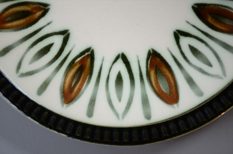 1960～70年代 ベルギー製 ヴィンテージ BOCH Delta Ellipse 19cm プレート ボッホ お皿 磁器 陶器 アンティーク 食器 ヨーロッパ_260130