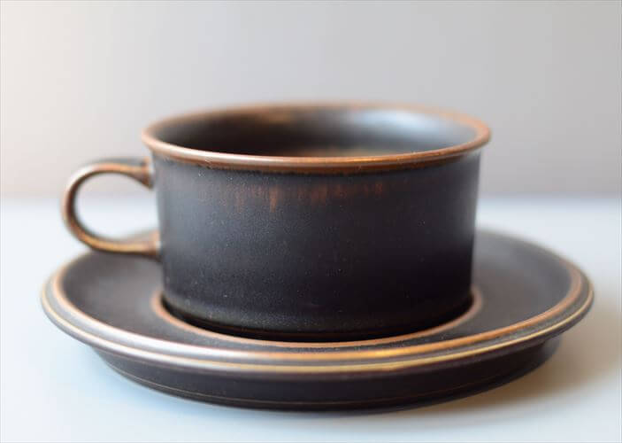 ARABIA アラビア ルスカ ティーカップ＆ソーサー Ruska 北欧食器 フィンランド 陶器 北欧 ヴィンテージ アンティーク_260203