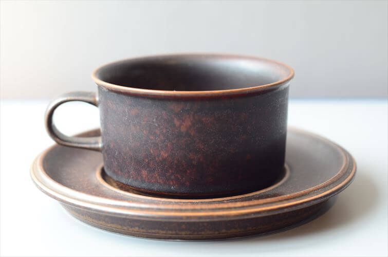 ARABIA アラビア ルスカ ティーカップ＆ソーサー Ruska 北欧食器 フィンランド 陶器 北欧 ヴィンテージ アンティーク_260203