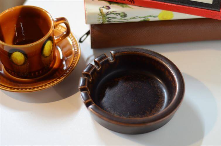 ARABIA アラビア ルスカ Ruska Ashtray 灰皿 アッシュトレイ フィンランド 陶器 北欧 ヴィンテージ アンティーク_260310