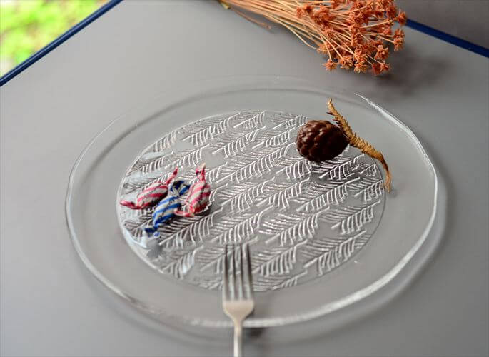 フィンランド製 Iittala Kuusi ガラスの大皿 31cm プラター サービング プレート イッタラ クーシ 北欧 ヴィンテージ