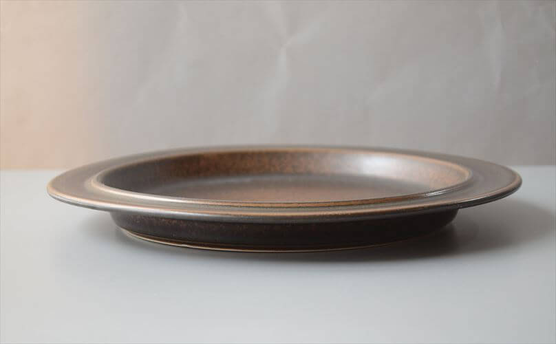 ARABIA アラビア Ruska 25cm プレート お皿 ルスカ 北欧食器 フィンランド 陶器 北欧 ヴィンテージ アンティーク_260414