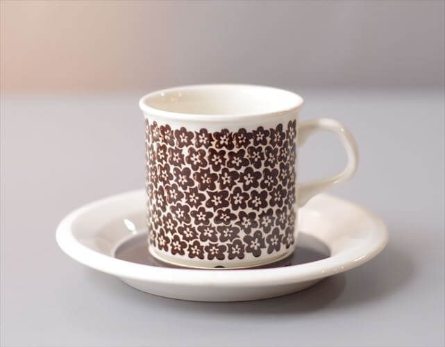 ARABIA アラビア faenza ファエンツァ デミタス カップ&ソーサー 北欧 食器 フィンランド 陶器 ヴィンテージ アンティーク_260417