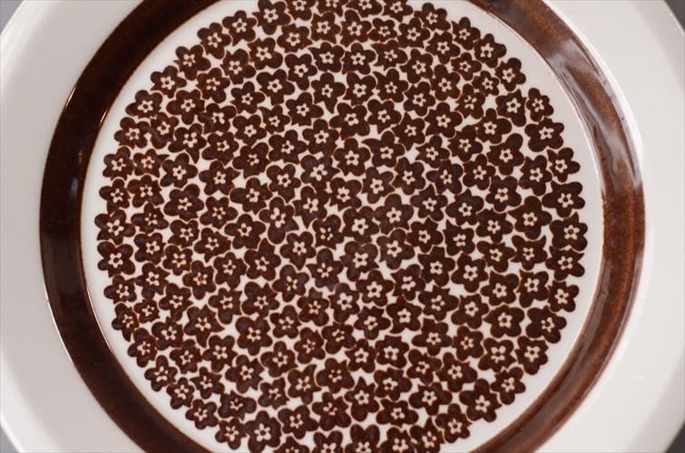 ARABIA アラビア faenza 17cm プレート お皿 ファエンツァ 北欧 食器 フィンランド 陶器 ヴィンテージ アンティーク_260417