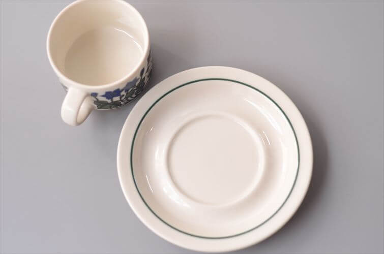 ARABIA アラビア Flora カップ＆ソーサー フローラ Esteri Tomulaの名作 北欧 ヴィンテージ アンティーク