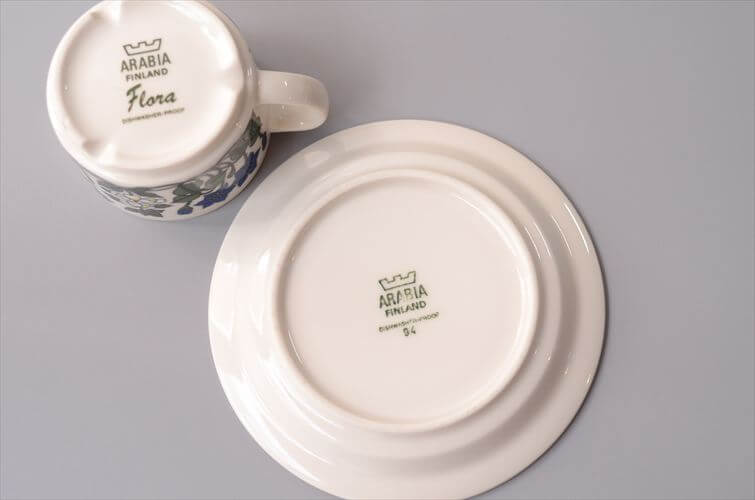 ARABIA アラビア Flora カップ＆ソーサー フローラ Esteri Tomulaの名作 北欧 ヴィンテージ アンティーク