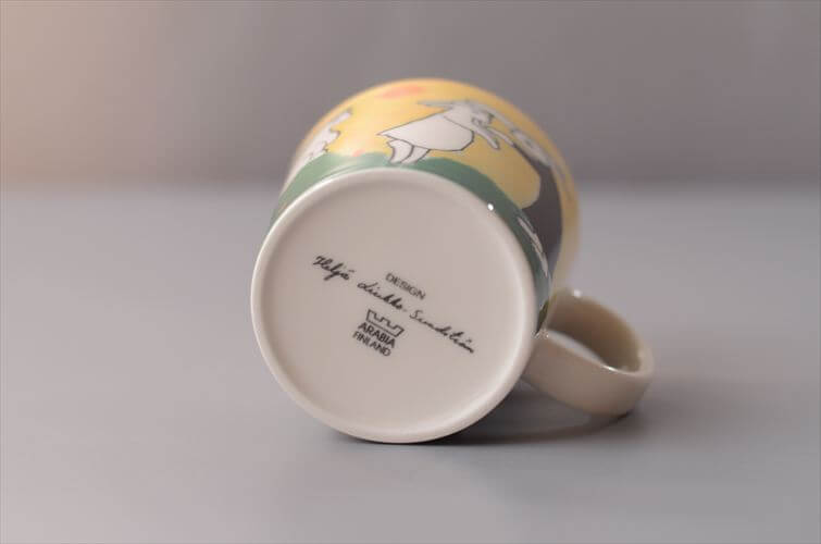 ARABIA Helja Liukko-Sundstrom 2008年 Graduate Bunny マグカップ アラビア ヘルヤ 卒業バニー ウサギ 北欧 ヴィンテージ