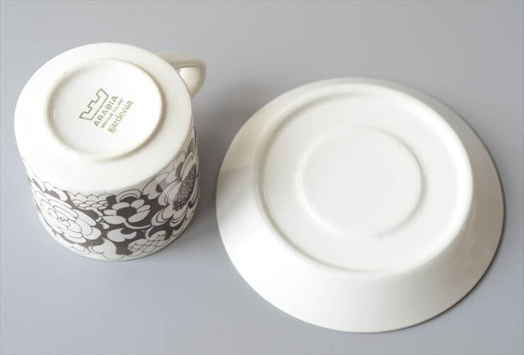ARABIA アラビア Gardenia カップ&ソーサー ガーデニア Esteri Tomra 北欧食器 フィンランド ヴィンテージ アンティーク_260428