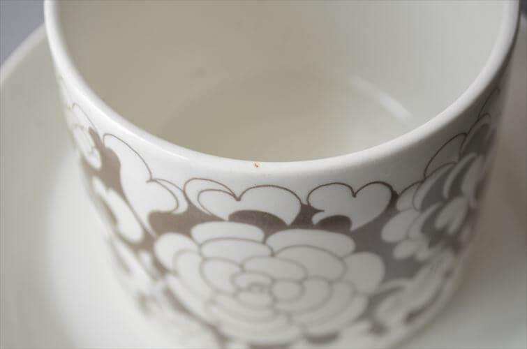ARABIA アラビア Gardenia カップ&ソーサー ガーデニア Esteri Tomra 北欧食器 フィンランド ヴィンテージ アンティーク_260428