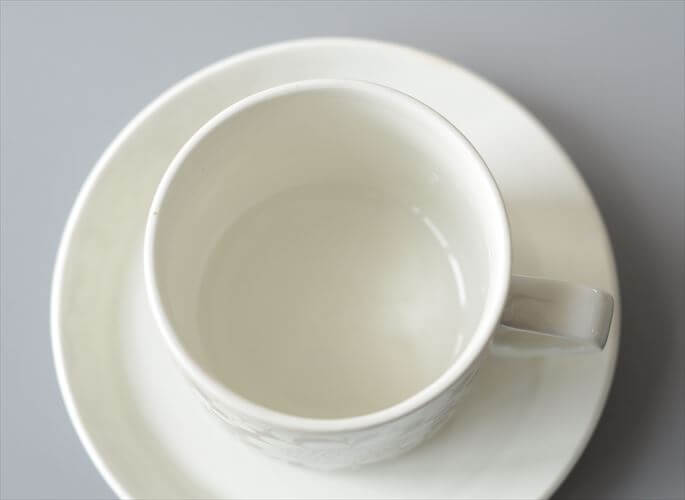 ARABIA アラビア Gardenia カップ&ソーサー ガーデニア Esteri Tomra 北欧食器 フィンランド ヴィンテージ アンティーク_260428