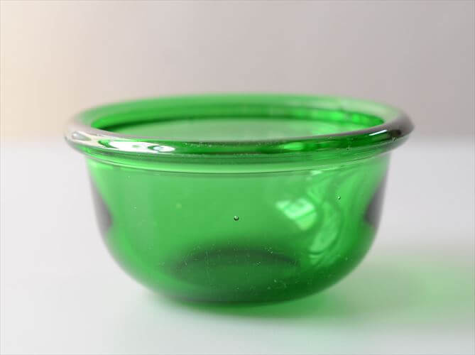 フィンランド製 Nuutajarvi Luna ガラスボウル グリーン φ11cm ヌータヤルヴィ ルナ Kaj Franck 北欧 食器 ヴィンテージ_260428