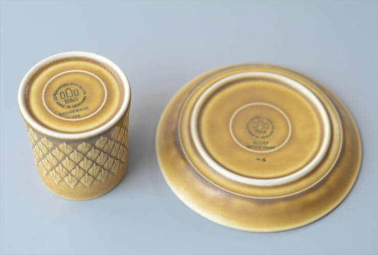 デンマーク製 クイストゴー レリーフ カップ&ソーサー relief B&G Bing & Grondahl J.H.Quistgaard 北欧ヴィンテージ アンティーク_260513
