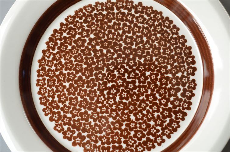 ARABIA アラビア faenza 17cm プレート お皿 ファエンツァ 北欧 食器 フィンランド 陶器 ヴィンテージ アンティーク_260728