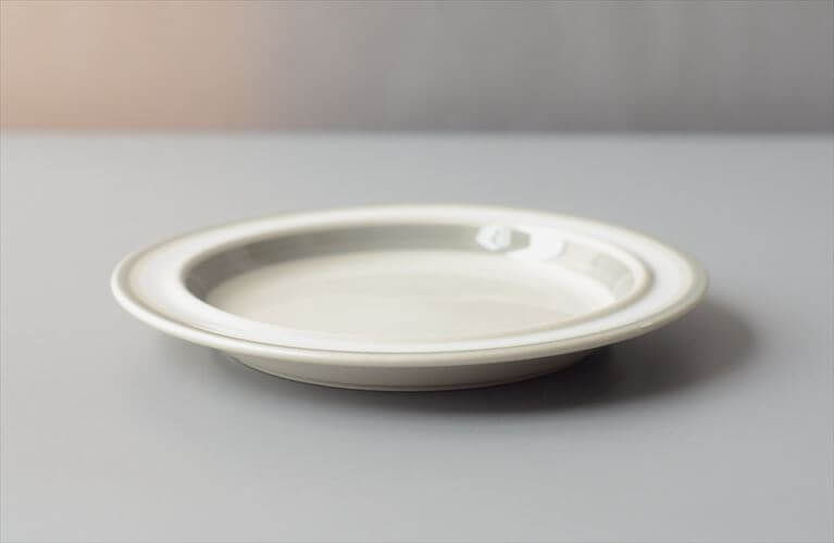 ARABIA アラビア Salla 17cm プレートお皿 サラ サーラ 北欧食器 フィンランド ヴィンテージ アンティーク_260915