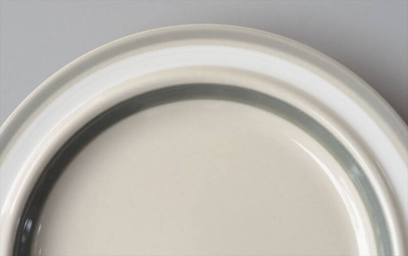 ARABIA アラビア Salla 17cm プレートお皿 サラ サーラ 北欧食器 フィンランド ヴィンテージ アンティーク_260915