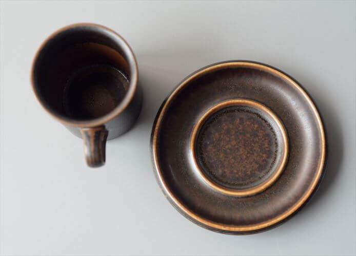 ARABIA アラビア ルスカ カップ＆ソーサー Ruska 7.5cm高 小サイズ 北欧食器 フィンランド 陶器 北欧 ヴィンテージ アンティーク_260930