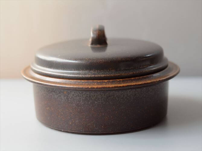 ARABIA アラビア Ruska 大きめ 蓋つきボウル キャセロール 23cm ココット型 ルスカ 北欧 食器 フィンランド 陶器 ヴィンテージ アンティーク_261007