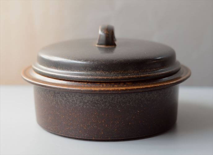 ARABIA アラビア Ruska 大きめ 蓋つきボウル キャセロール 23cm ココット型 ルスカ 北欧 食器 フィンランド 陶器 ヴィンテージ アンティーク_261007